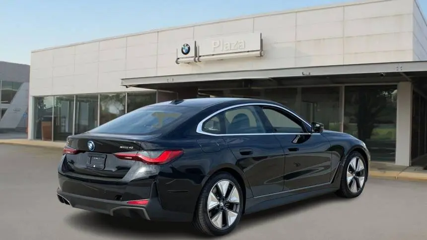 2025 BMW i4 WBY43HD0XSFU84792