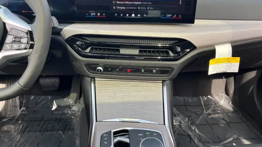 2025 BMW i4 WBY43HD0XSFU84792
