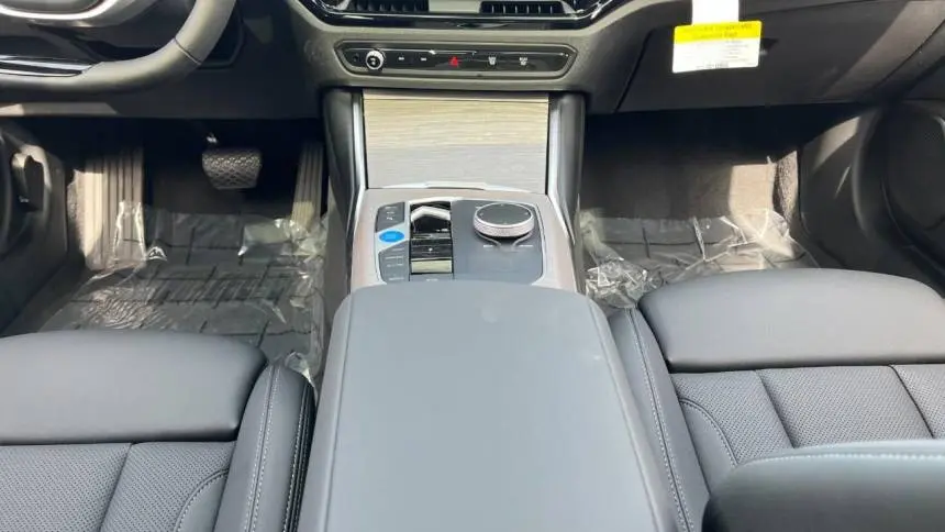2025 BMW i4 WBY43HD0XSFU84792
