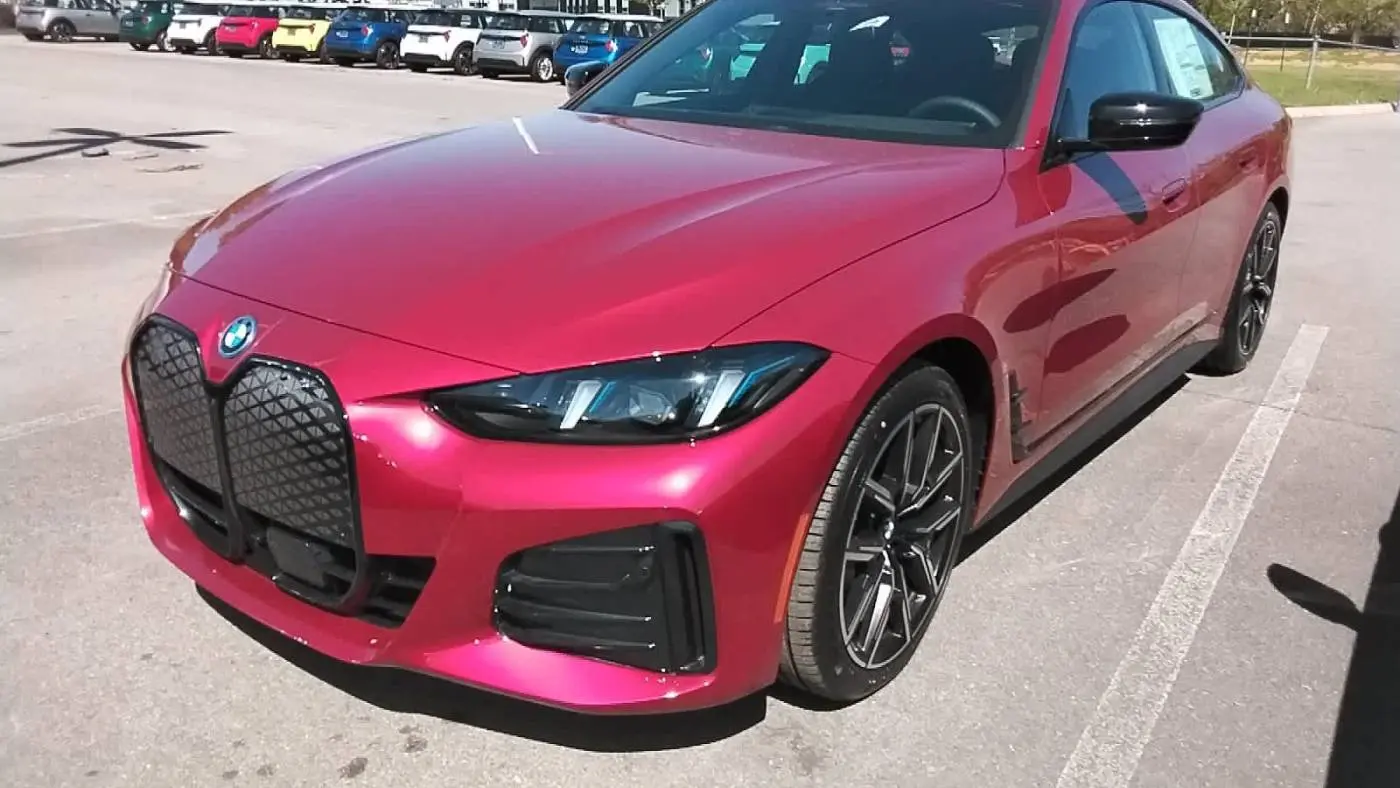 2025 BMW i4 WBY43HD0XSFU92617