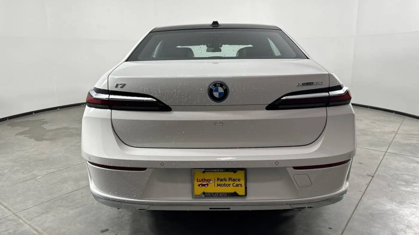 2024 BMW i7 WBY53EJ07RCR48608