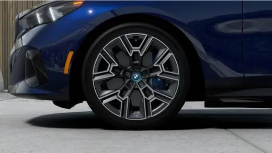2026 BMW i5 WBY63HG00TCU93220