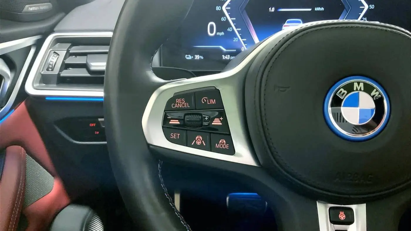 2023 BMW i4 WBY33AW08PFP27040