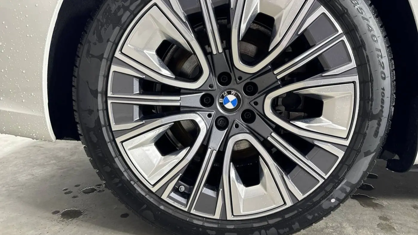 2024 BMW i7 WBY53EJ07RCR48608