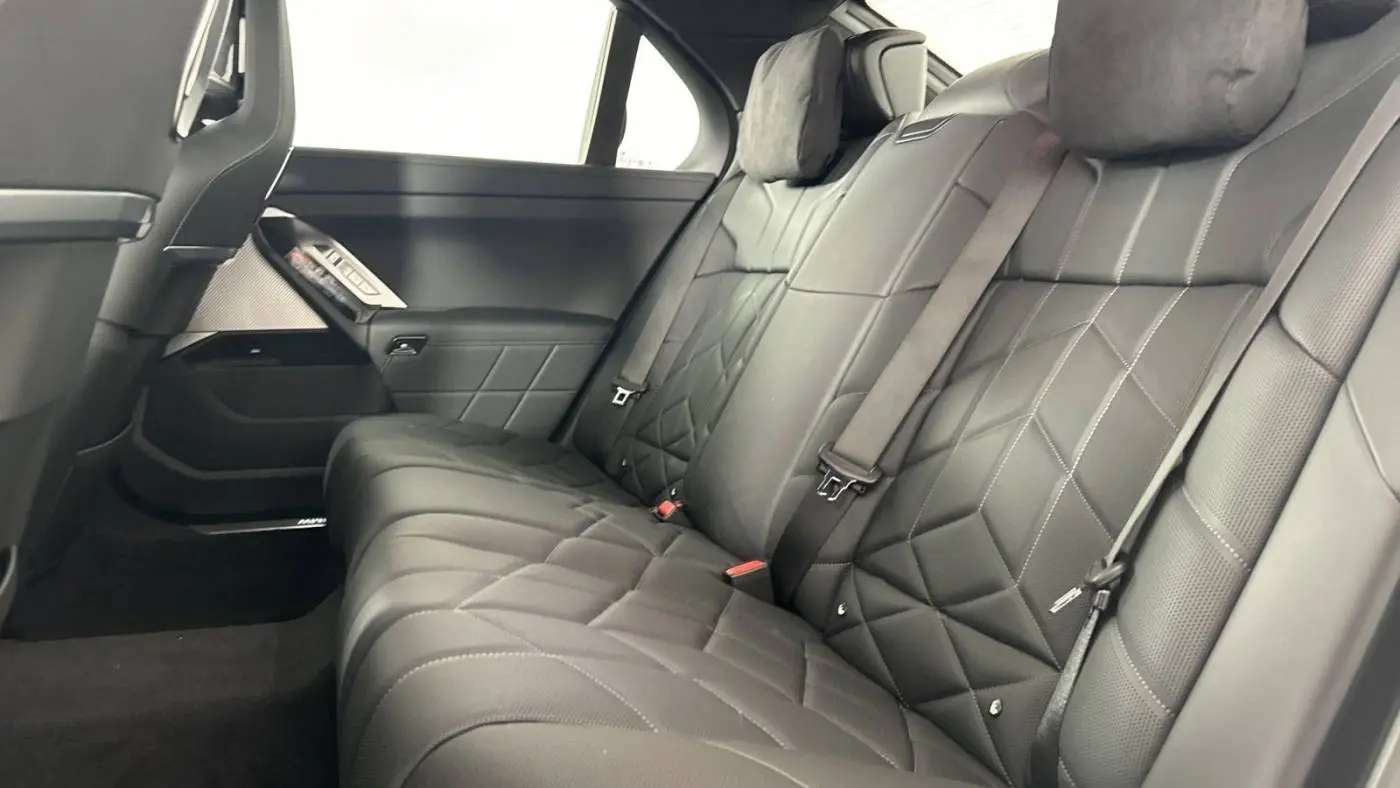 2024 BMW i7 WBY53EJ07RCR48608