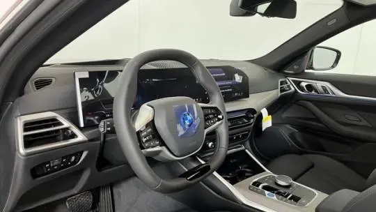 2025 BMW i4 WBY43HD04SFU83850