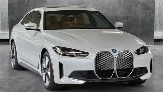 2025 BMW i4 WBY43HD08SFU82068