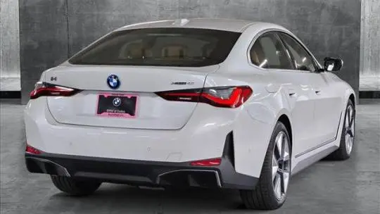 2025 BMW i4 WBY43HD08SFU82068