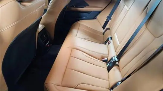 2025 BMW i4 WBY43HD08SFU82068