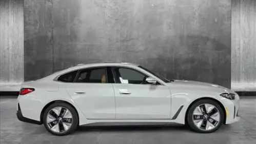 2025 BMW i4 WBY43HD08SFU82068