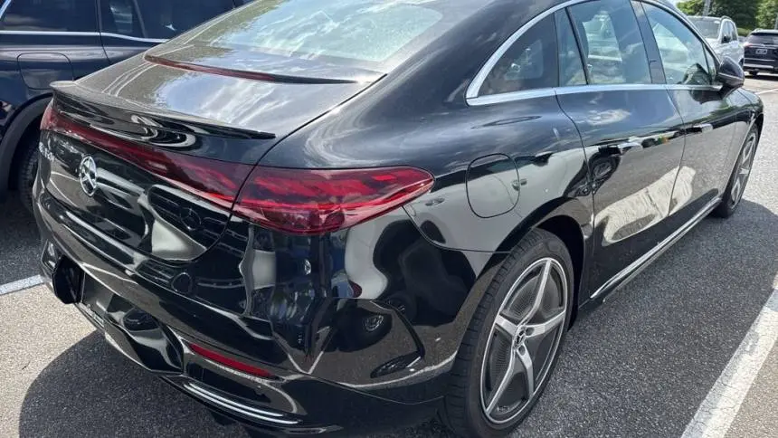 2024 Mercedes EQE Sedan W1KEG2BB5RF051652