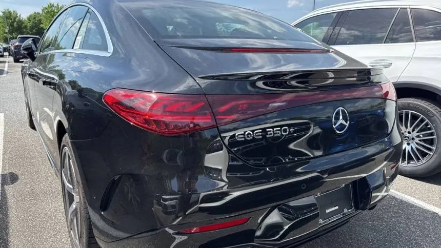 2024 Mercedes EQE Sedan W1KEG2BB5RF051652