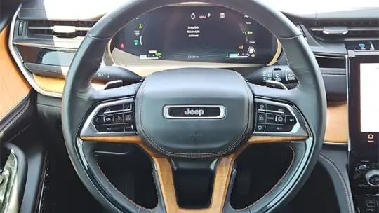 2023 Jeep Grand Cherokee 1C4RJYE60P8800616