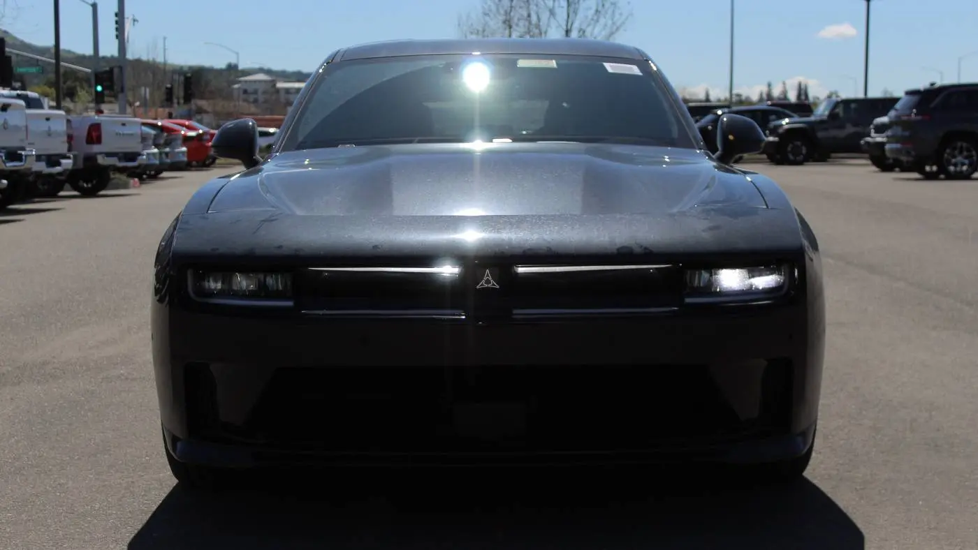 2025 Dodge Charger Daytona 2C3CDBCK7SR550643