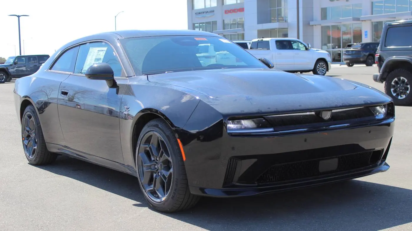 2025 Dodge Charger Daytona 2C3CDBCK7SR550643