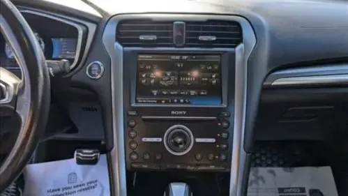 2016 Ford Fusion Energi - Images - 13
