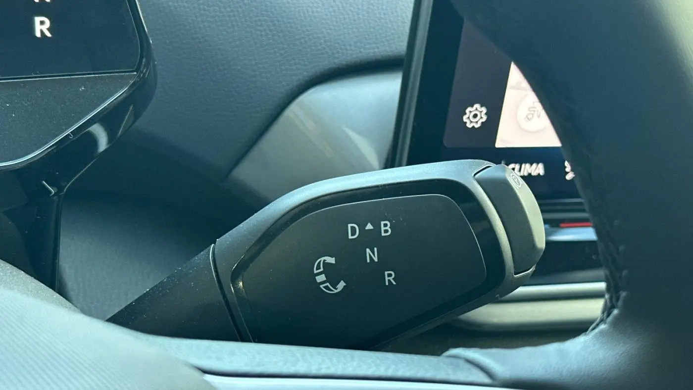 2025 Volkswagen ID.4 1V2VRPE87SC003254
