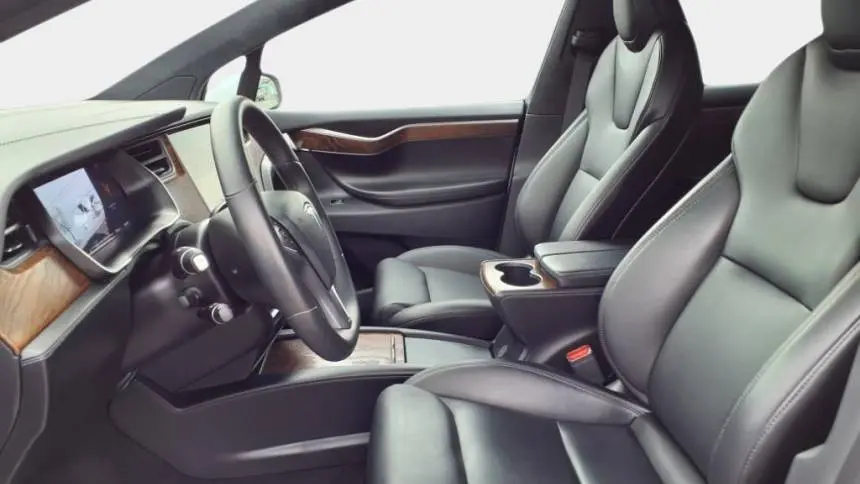 2020 Tesla Model X 5YJXCDE27LF302849