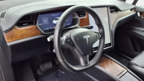 2020 Tesla Model X 5YJXCDE27LF302849