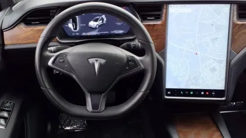 2020 Tesla Model X 5YJXCDE27LF302849