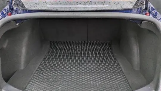 2018 Tesla Model 3 5YJ3E1EA7JF006371