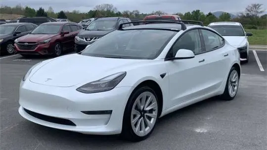 2022 Tesla Model 3 5YJ3E1EB6NF271636