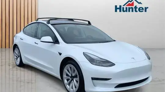 2022 Tesla Model 3 5YJ3E1EB6NF271636