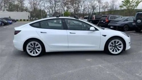 2022 Tesla Model 3 5YJ3E1EB6NF271636