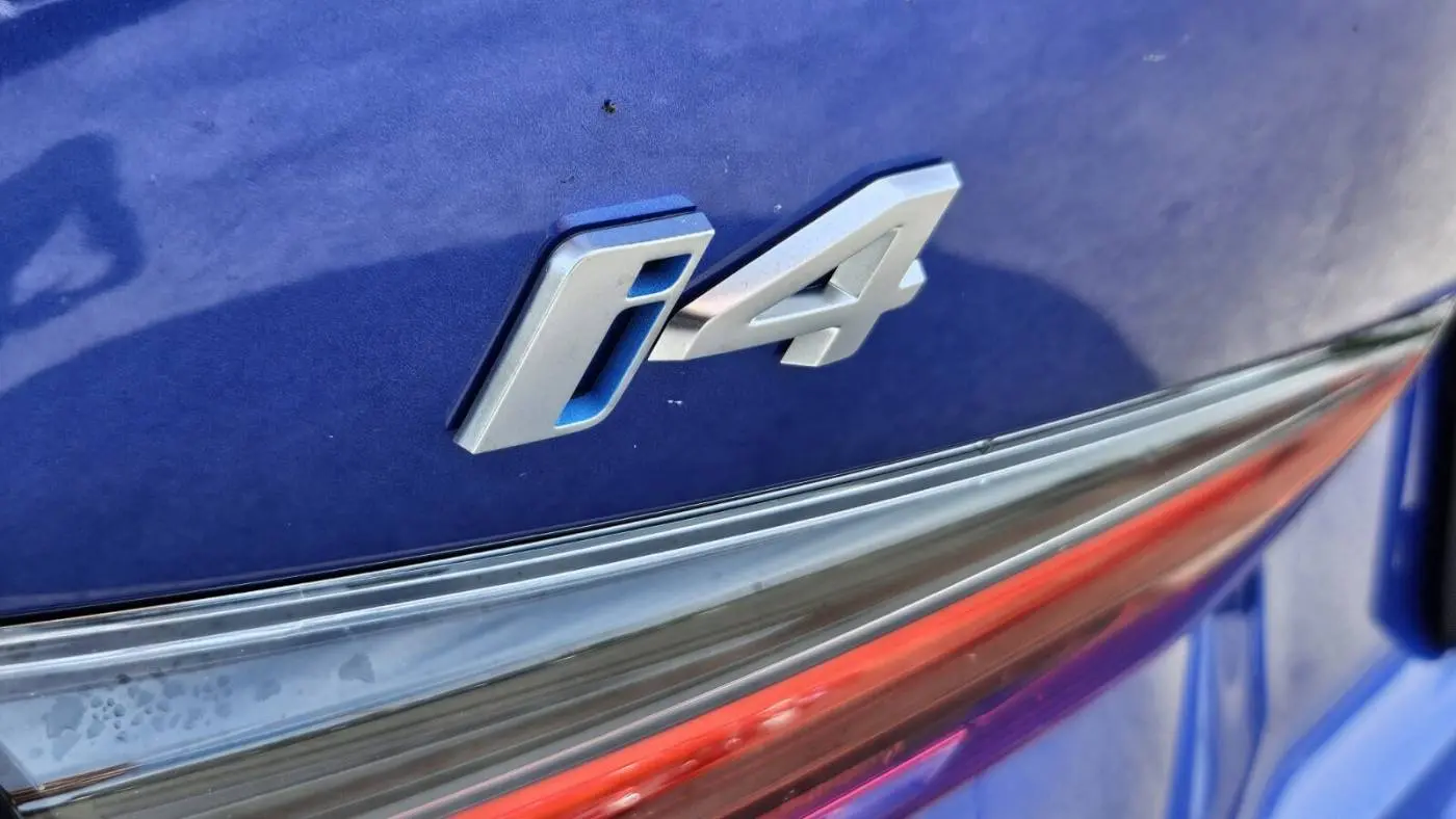 2025 BMW i4 WBY23HD02SFU37733
