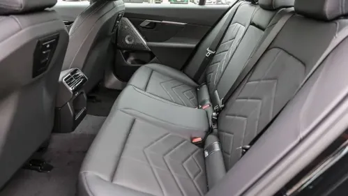 2025 BMW i5 WBY33FK08SCU73097
