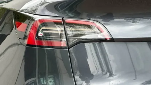 2024 Tesla Model Y 7SAYGDED3RF028944