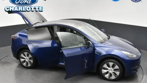 2024 Tesla Model Y 7SAYGDEE6RF988364