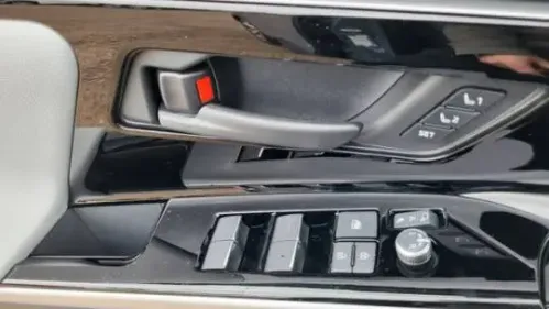 2025 Subaru Solterra JTMABABA0SA097031