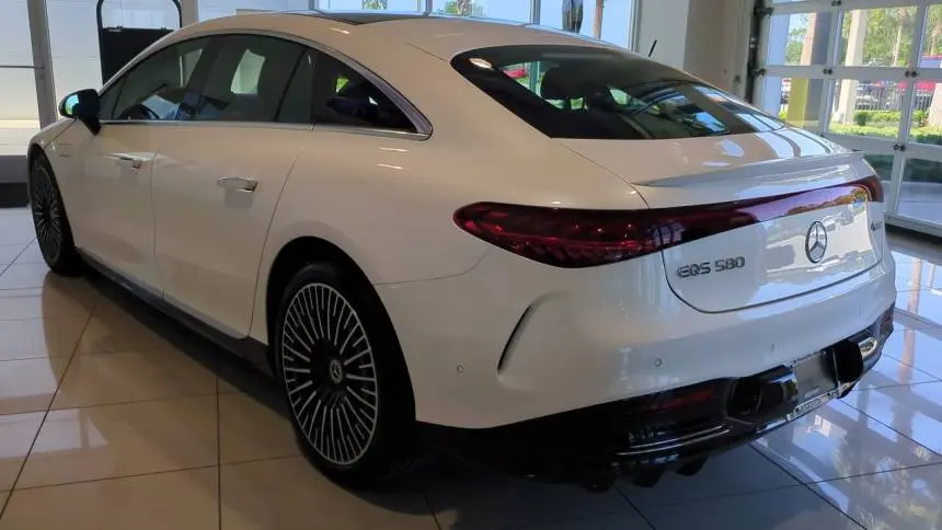 2022 Mercedes EQS Sedan W1KCG4EB0NA019438