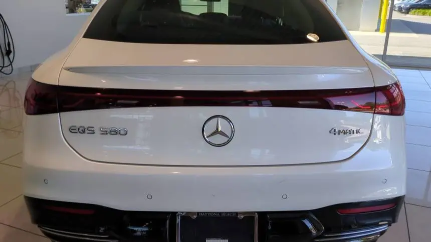 2022 Mercedes EQS Sedan W1KCG4EB0NA019438