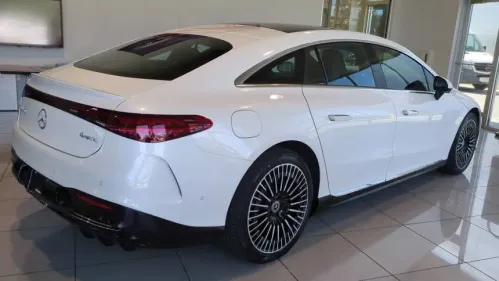 2022 Mercedes EQS Sedan W1KCG4EB0NA019438