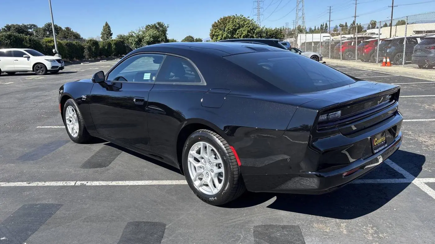2025 Dodge Charger Daytona 2C3CDBCK6SR537558