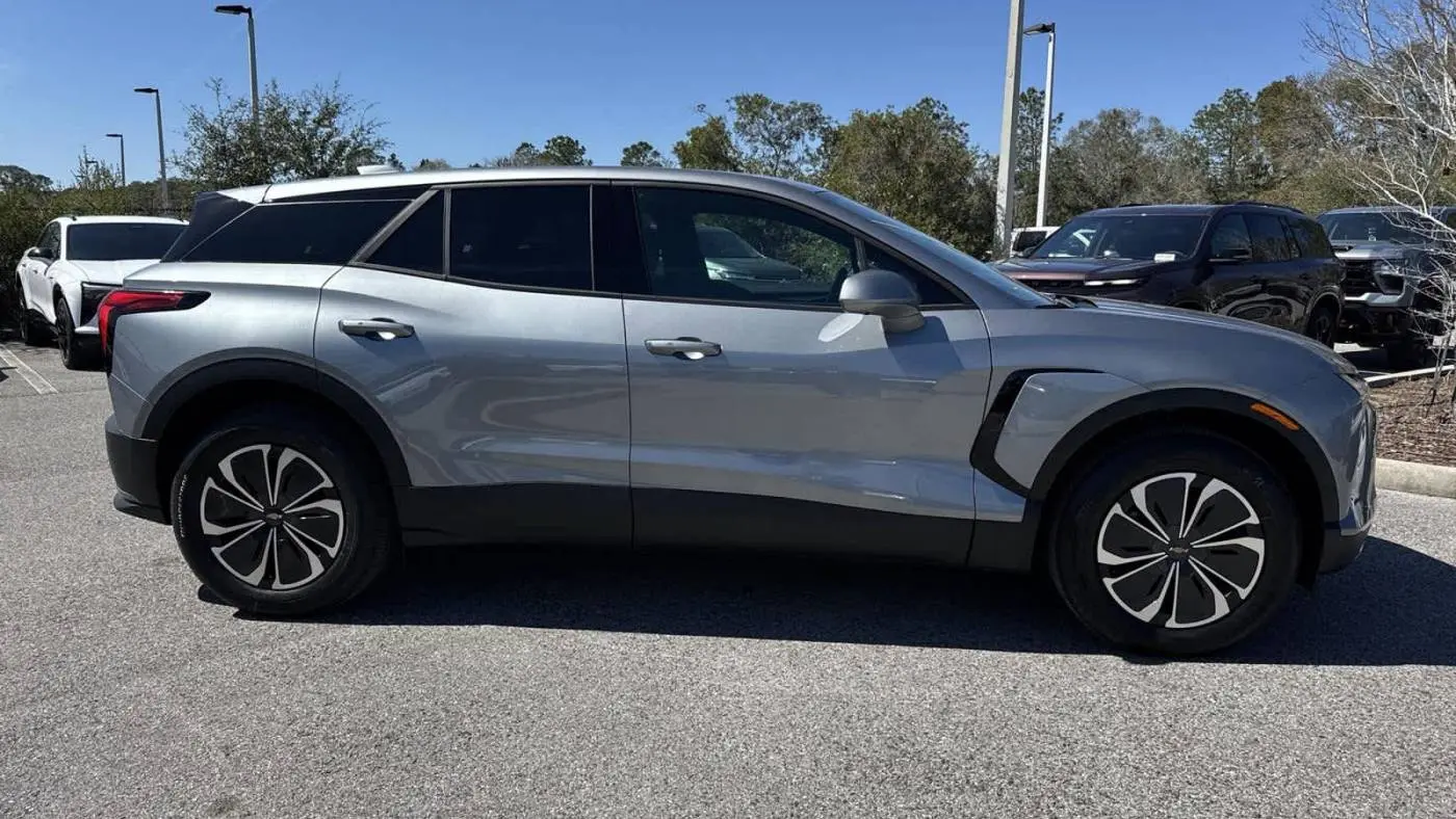 2025 Chevrolet Blazer EV 3GNKDBRM9SS178121