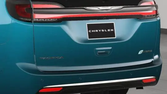 2025 Chrysler Pacifica 2C4RC1S7XSR576105