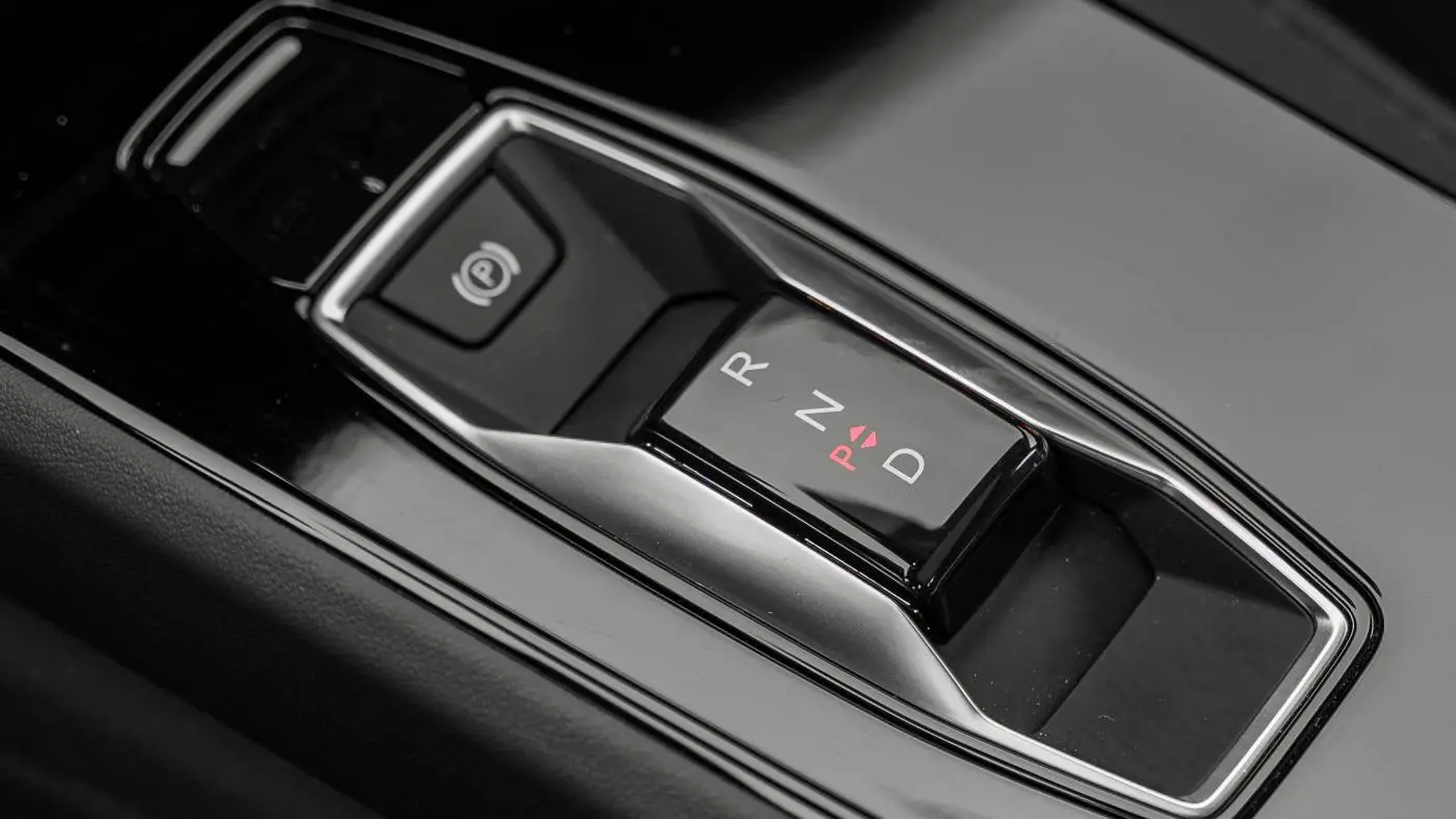 2024 Audi e-tron GT WAUFJBFW8R7001834