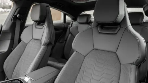 2024 Audi e-tron GT WAUFJBFW8R7001834