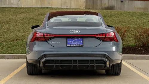 2024 Audi e-tron GT WAUFJBFW8R7001834