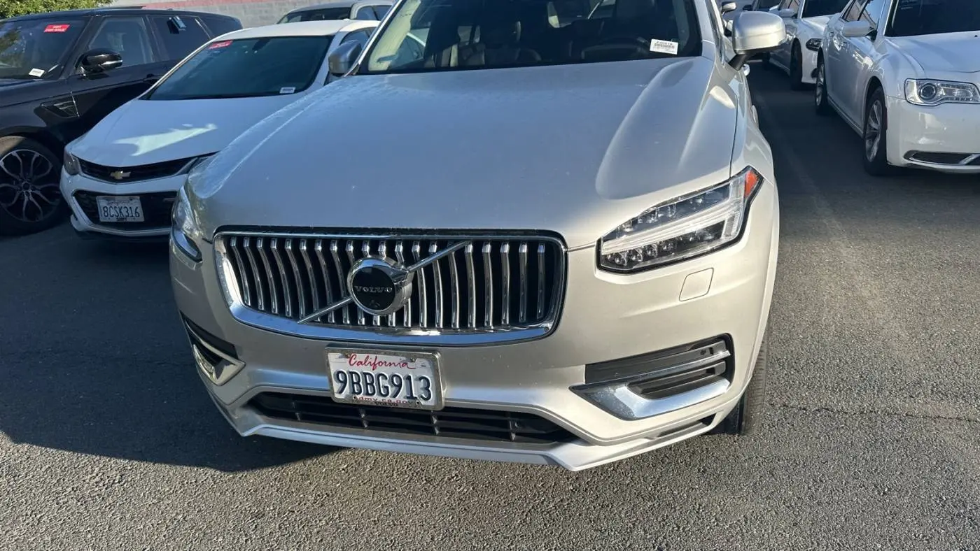2022 Volvo XC90 YV4H60CZ8N1825309