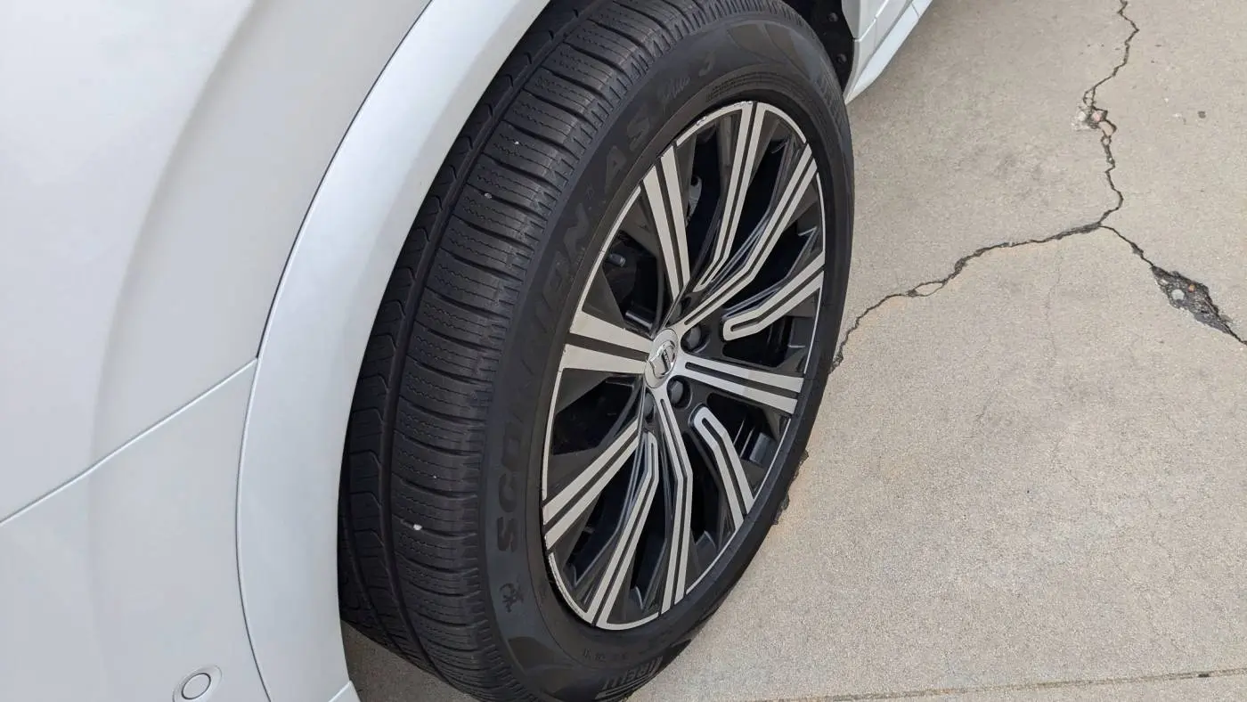 2021 Volvo XC90 YV4BR0CL4M1723416