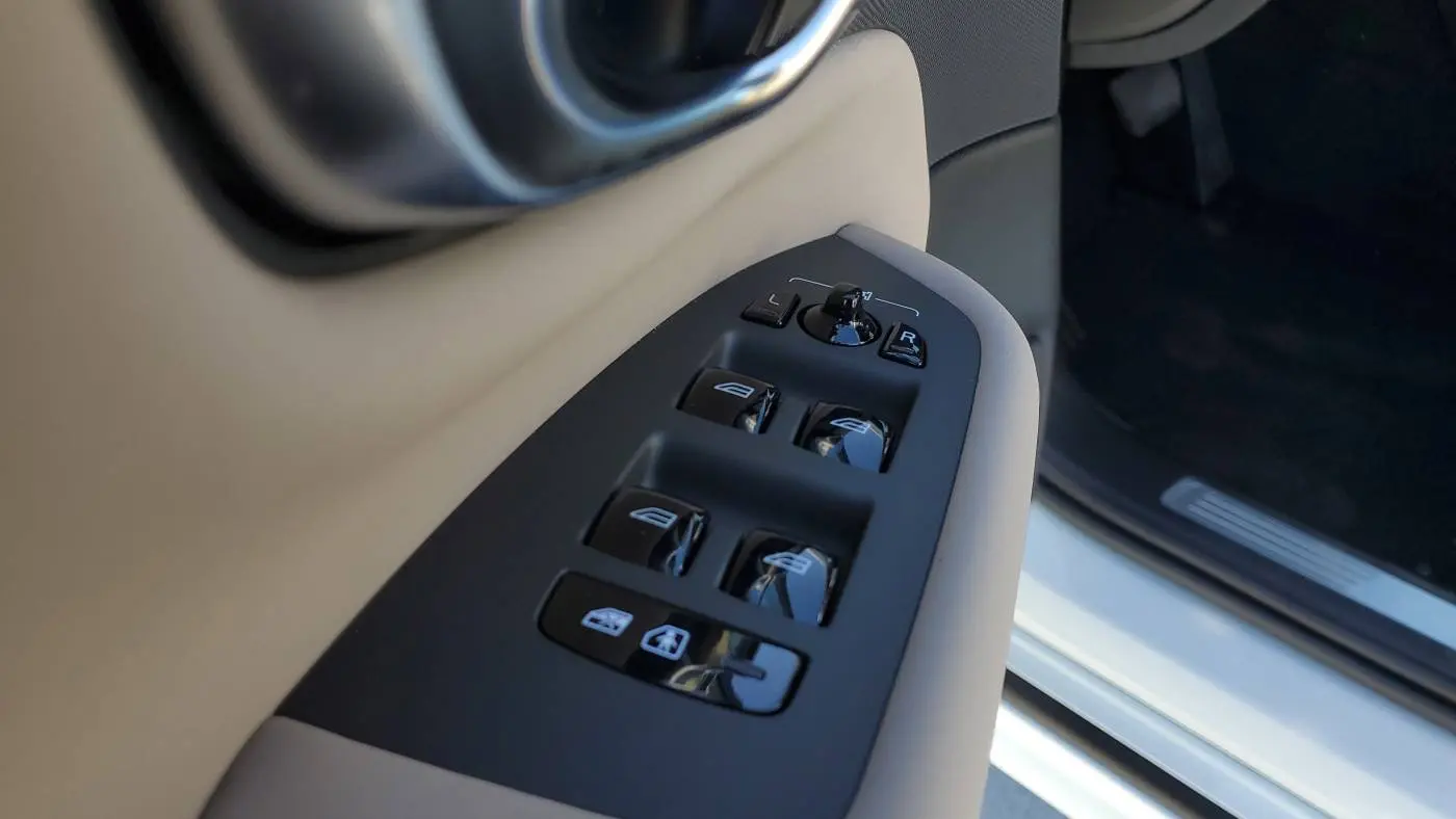 2025 Volvo XC90 YV4H60PB5S1380472