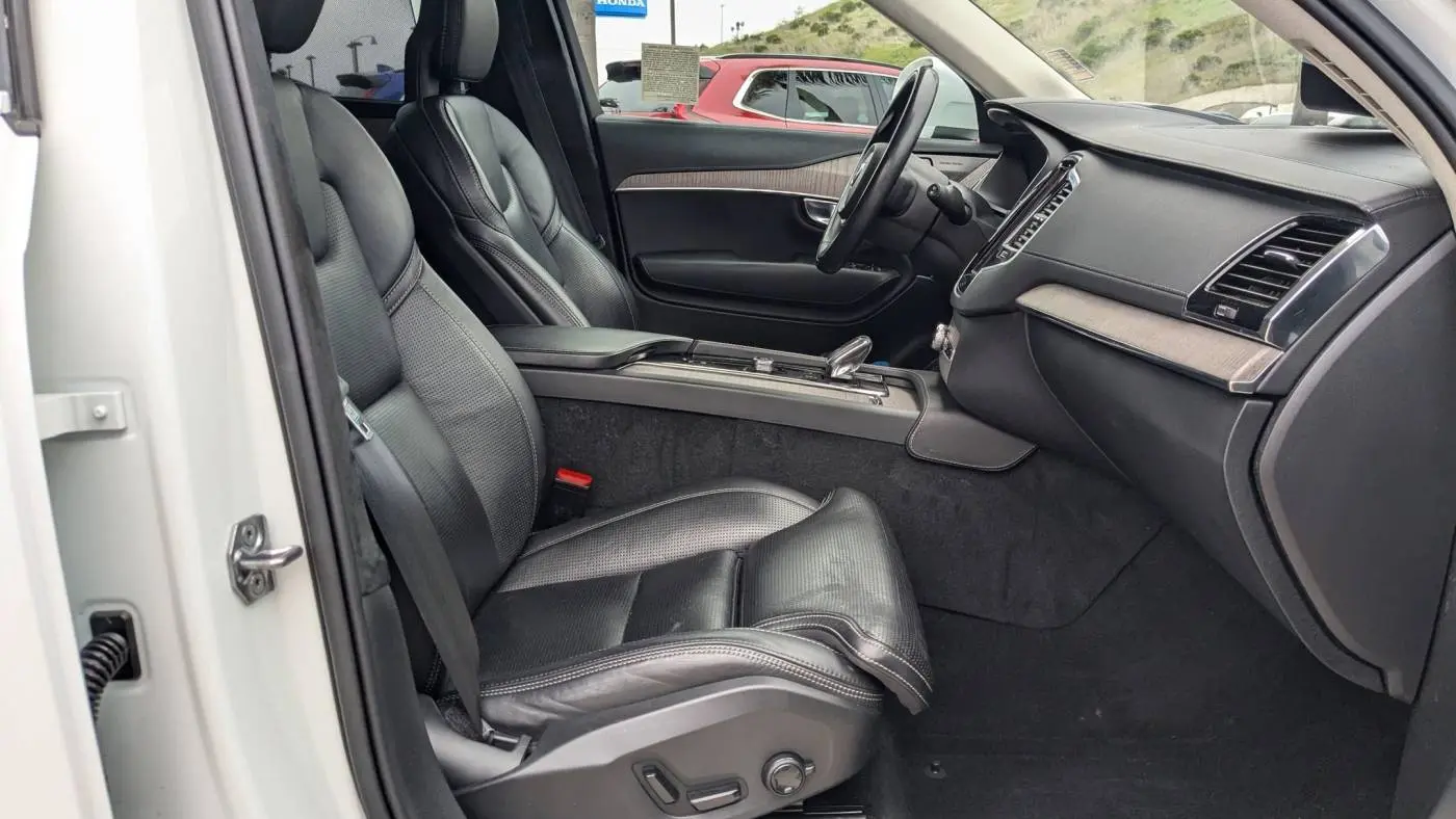 2021 Volvo XC90 YV4BR0CL4M1723416