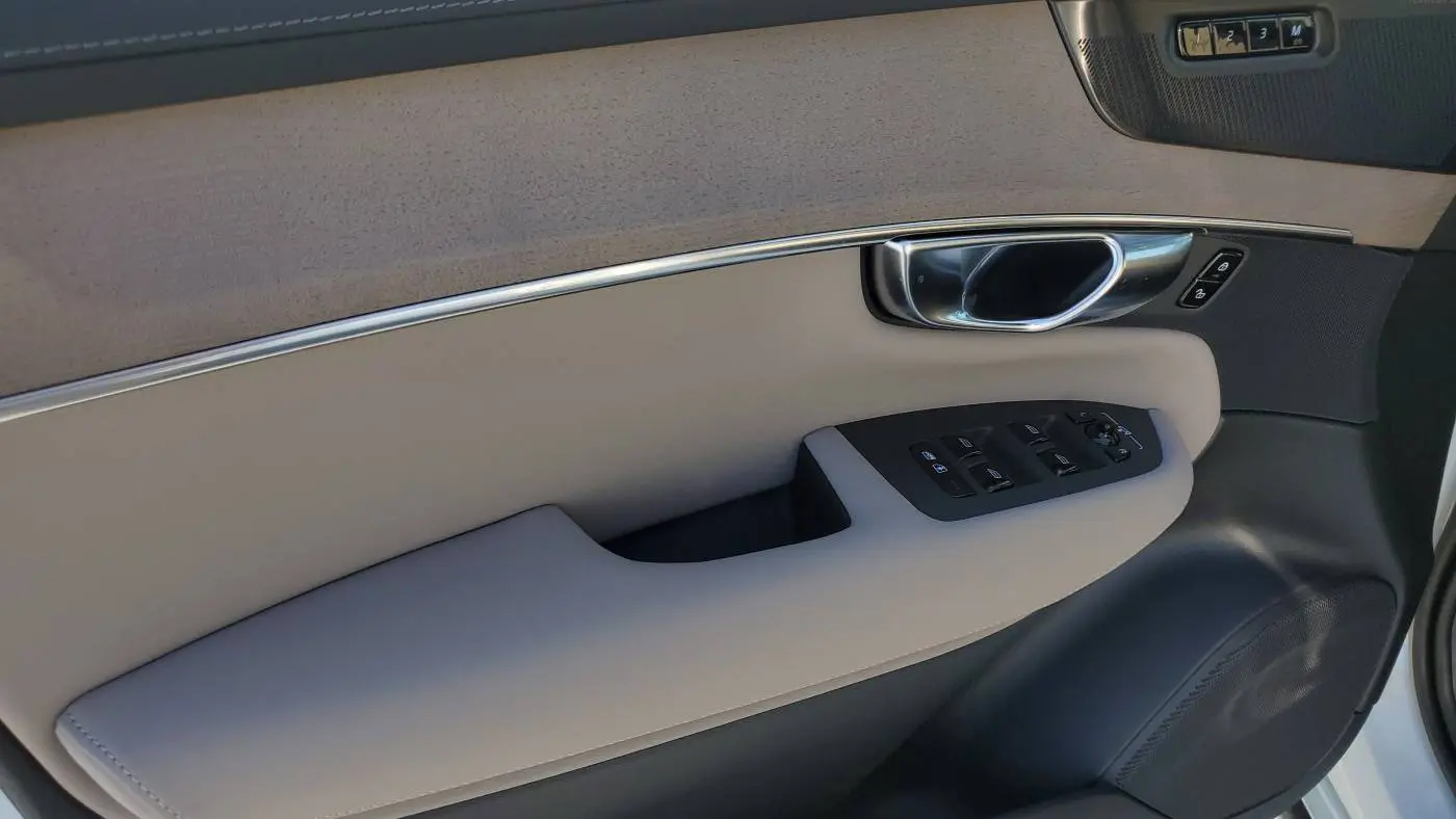 2025 Volvo XC90 YV4H60PB5S1380472