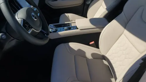 2025 Volvo XC90 YV4H60PB3S1380373