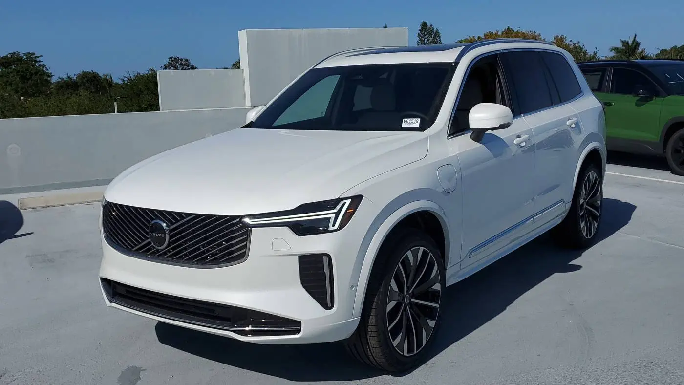 2025 Volvo XC90 YV4H60PB3S1380521