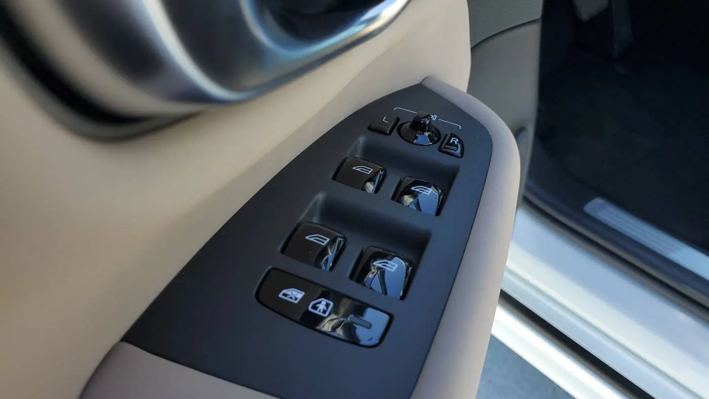 2025 Volvo XC90 YV4H60PB3S1380521